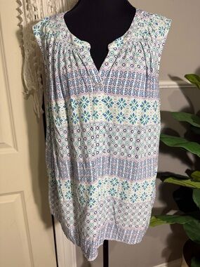Talbots White Sleeveless Printed Tunic with Blue and Green Pattern